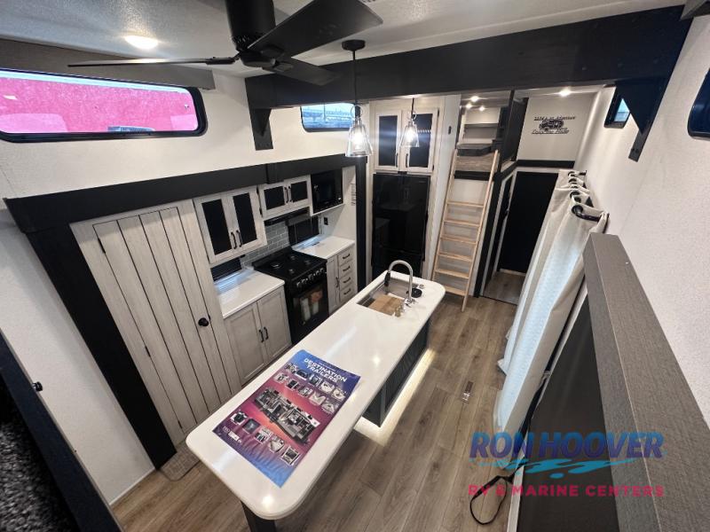 2026 PALOMINO PUMA 423LFT - Image 35