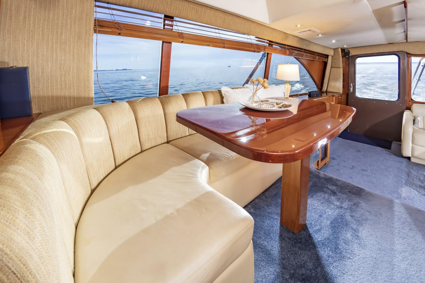 2001 Ocean Yachts 52 SUPER SPORT - Image 32