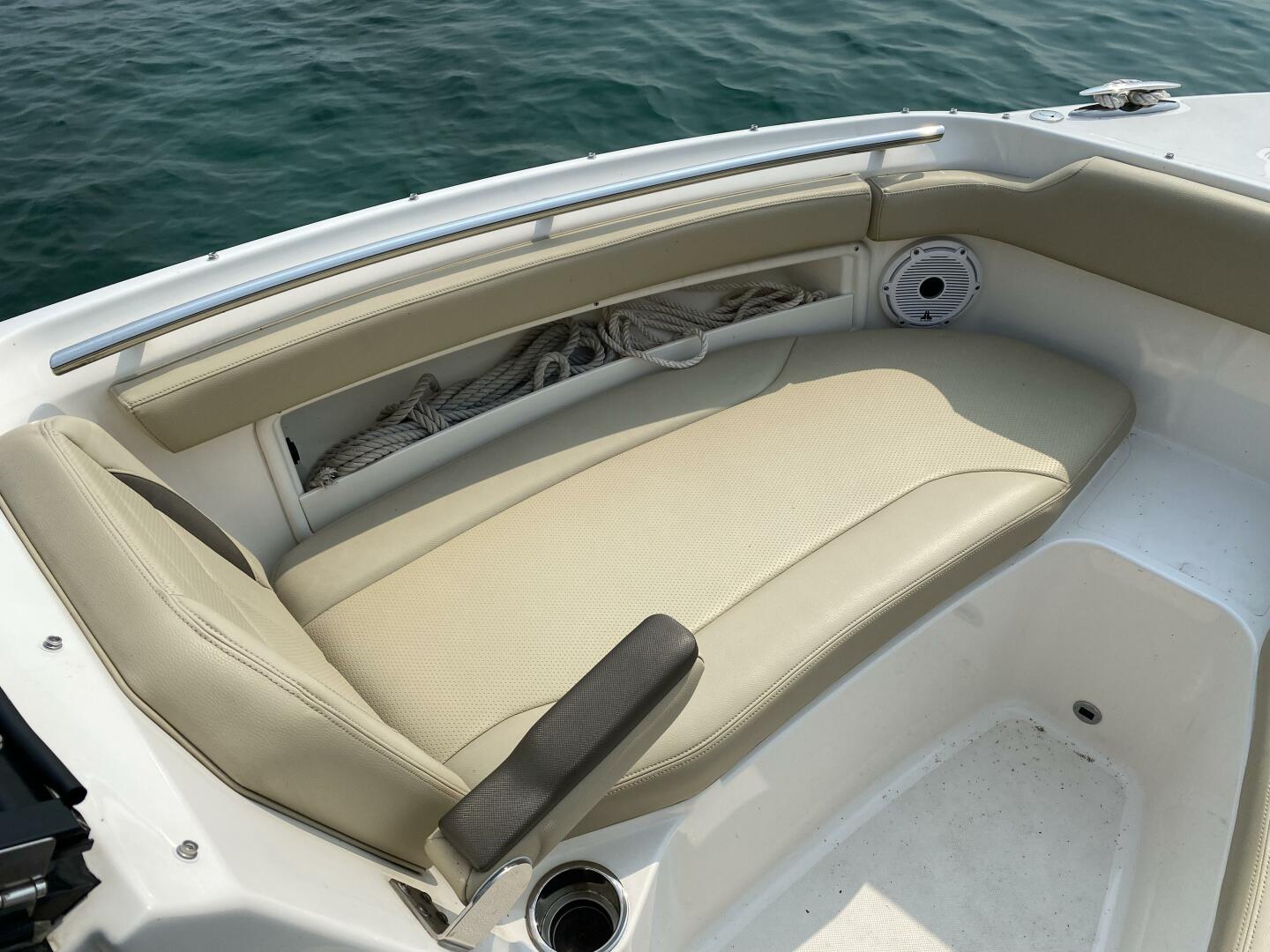 2021 Pursuit 266 Dual Console - Image 16