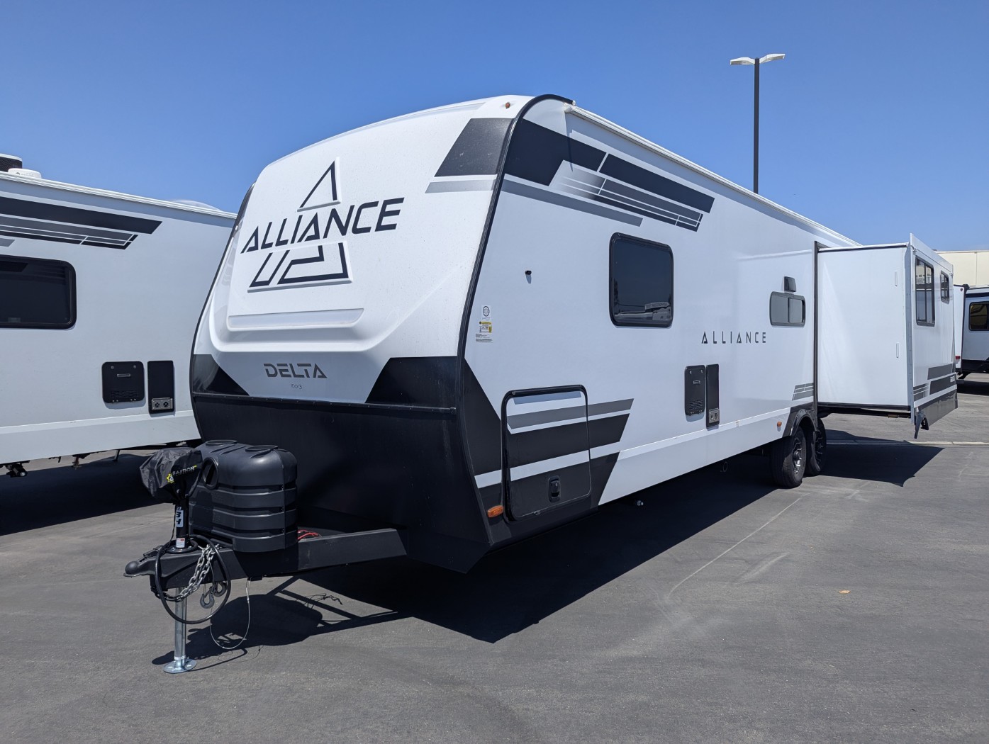 2027 Alliance RV Delta 321BH - Image 2