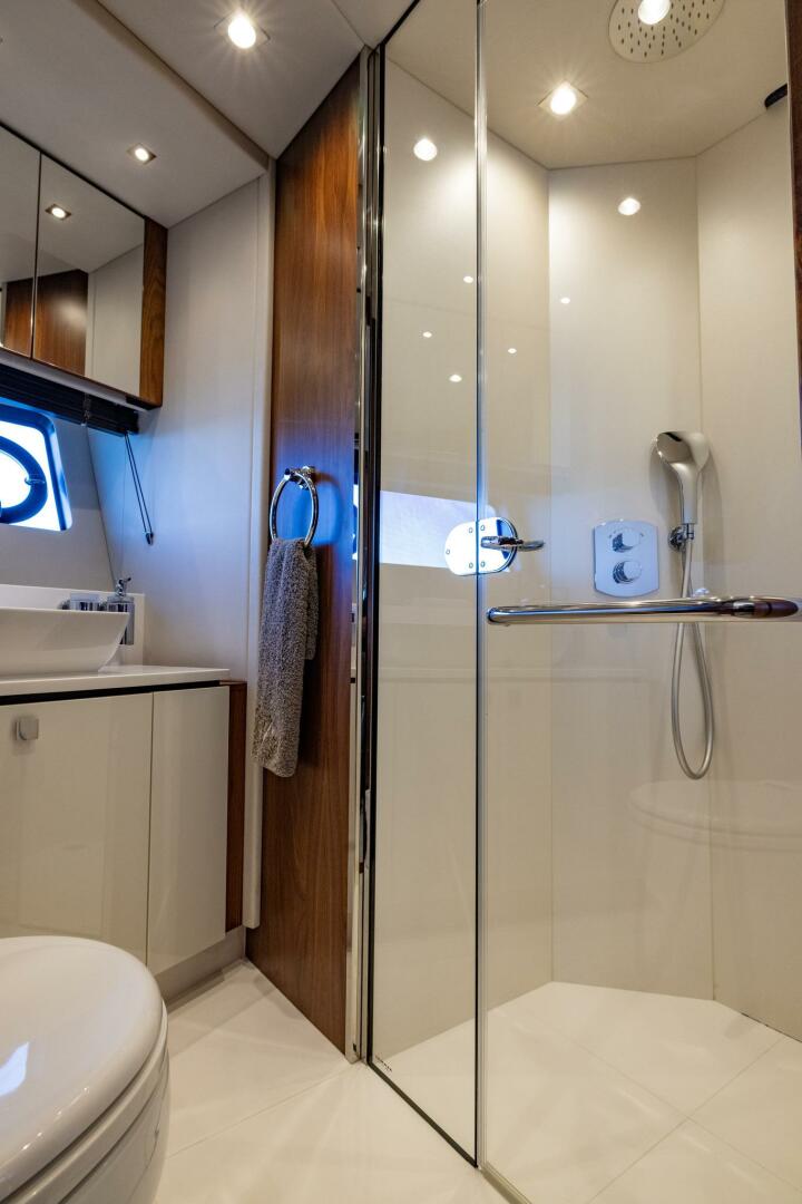 2020 Sunseeker Predator - Image 36