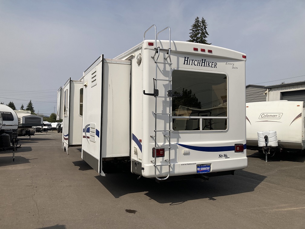 2006 NuWa Hitchhiker 36CK - Image 3