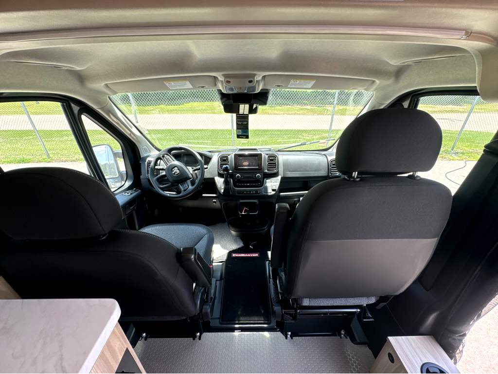 2027 ENTEGRA COACH ETHOS 20T - Image 20