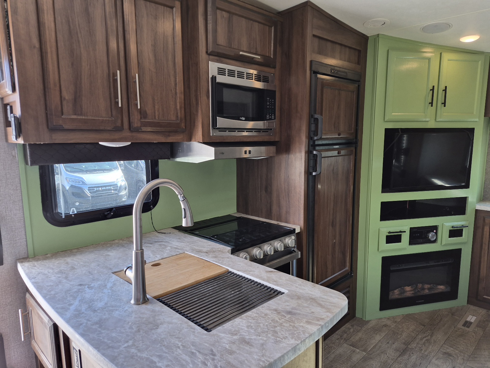 2019 Jayco Eagle HT 25.5REOK - Image 6