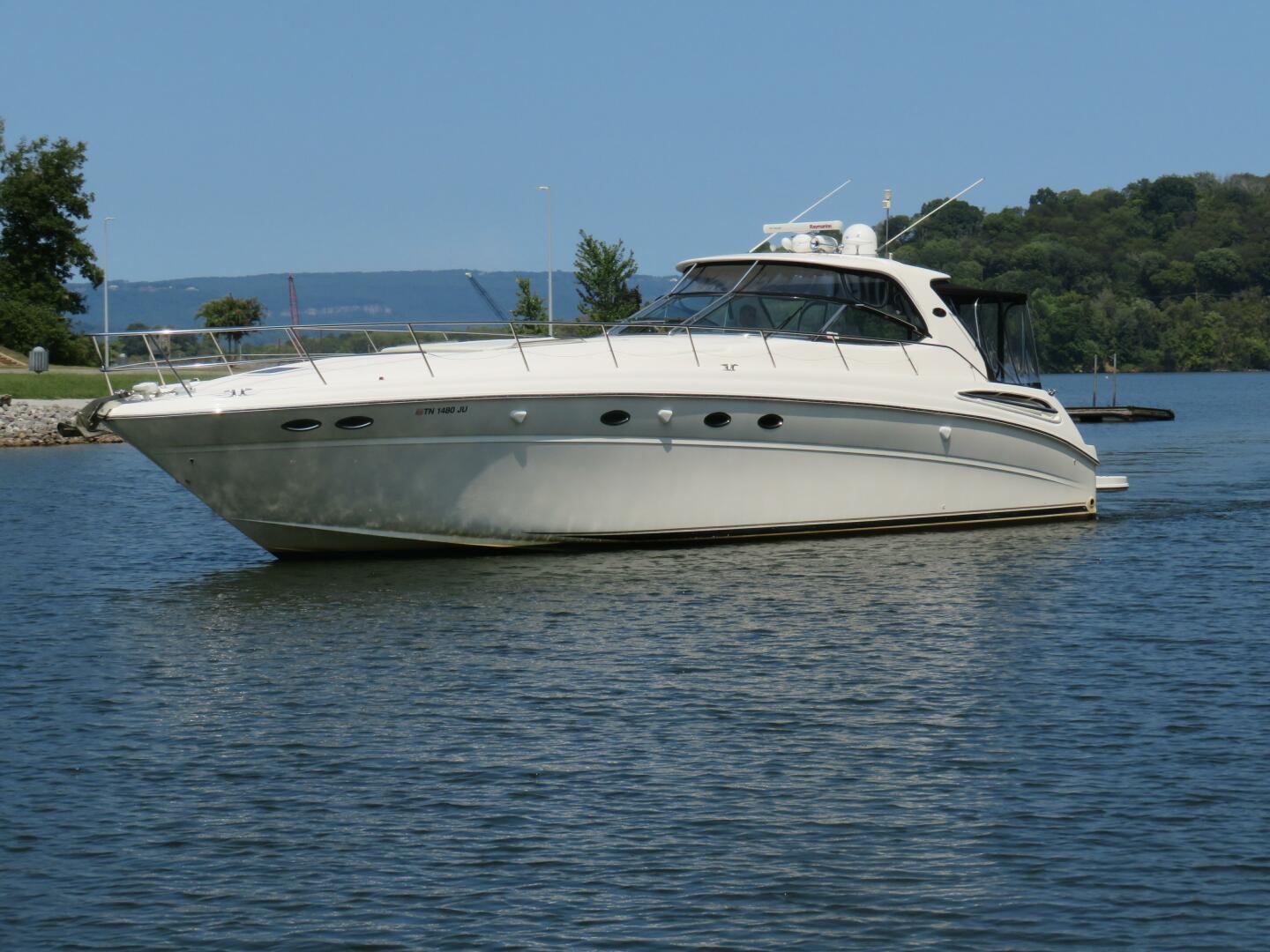 2001 Sea Ray 510 Sundancer - Image 3