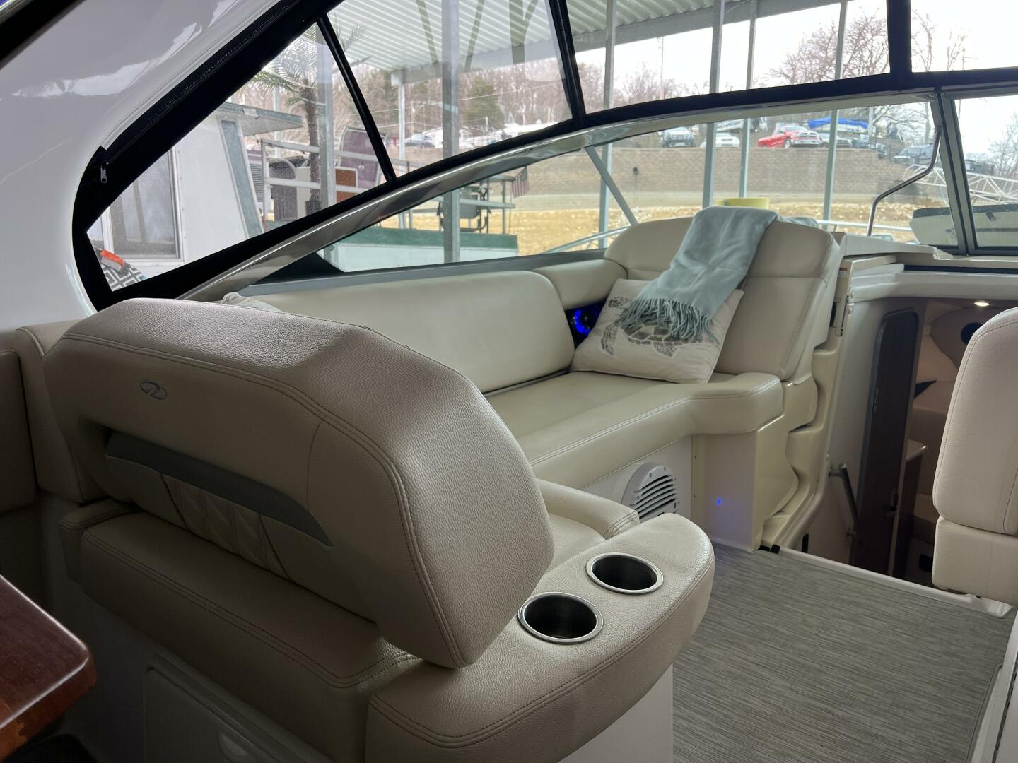 2019 Regal - Image 13
