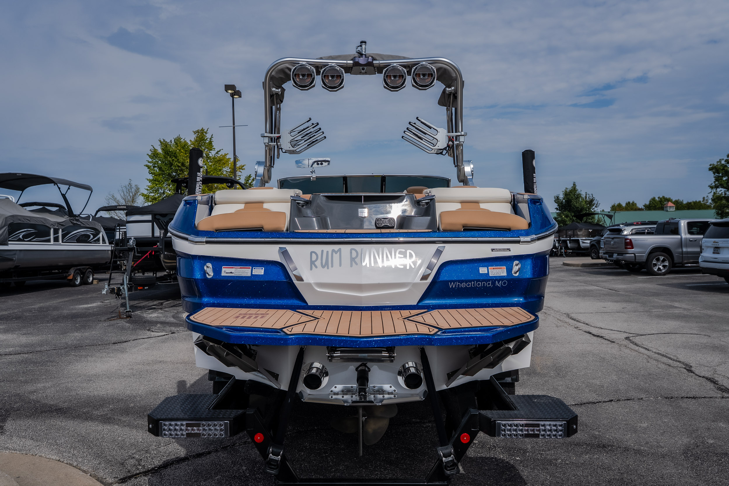 2021 MasterCraft X24 - Image 13