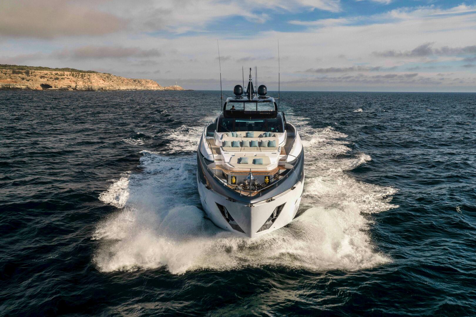 2019 Riva Riva Dolcevita 110 - Image 4
