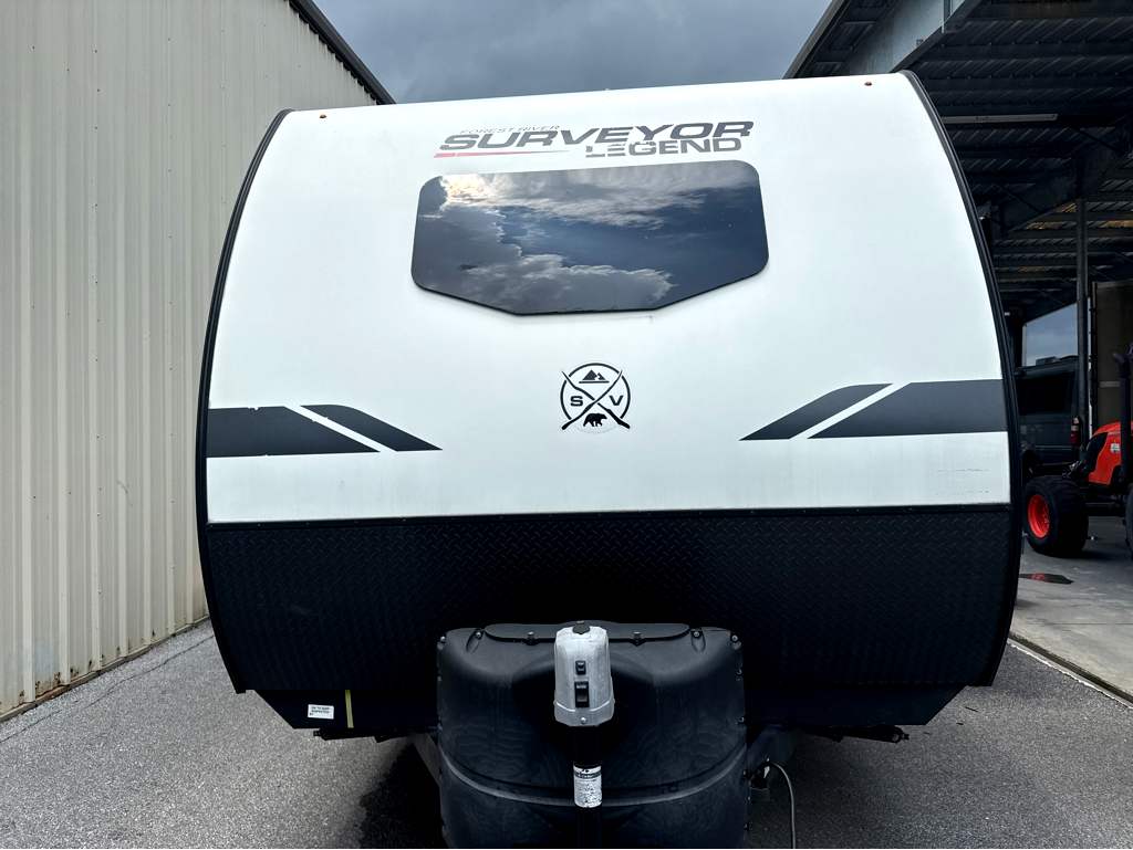 2022 FOREST RIVER SURVEYOR 240BHLE - Image 8