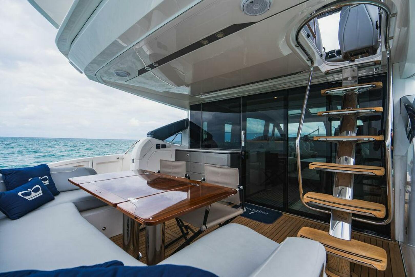 2022 Princess S66 - Image 23