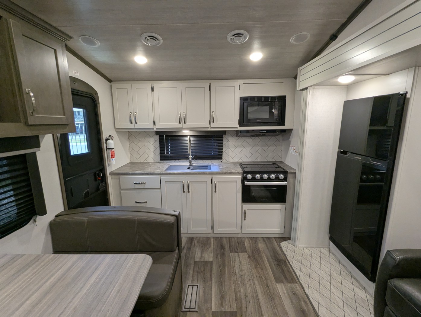 2023 Keystone Cougar Sport 2100RK - Image 13