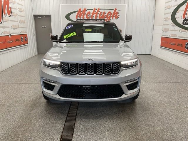 2025 Jeep Grand-Cherokee-L Laredo Altitude 4x4 - Image 2
