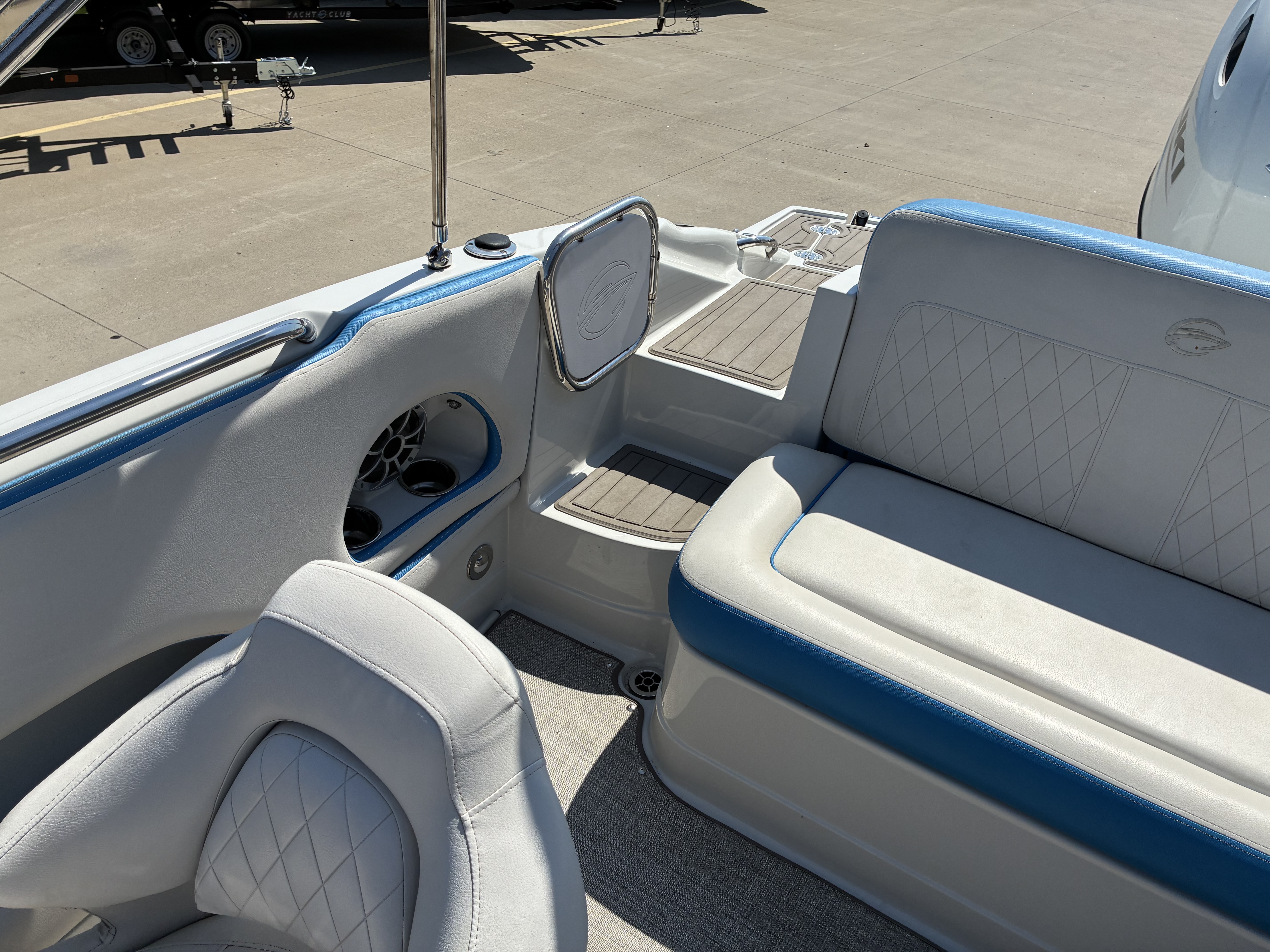 2021 Crownline E 205 XS - Image 34