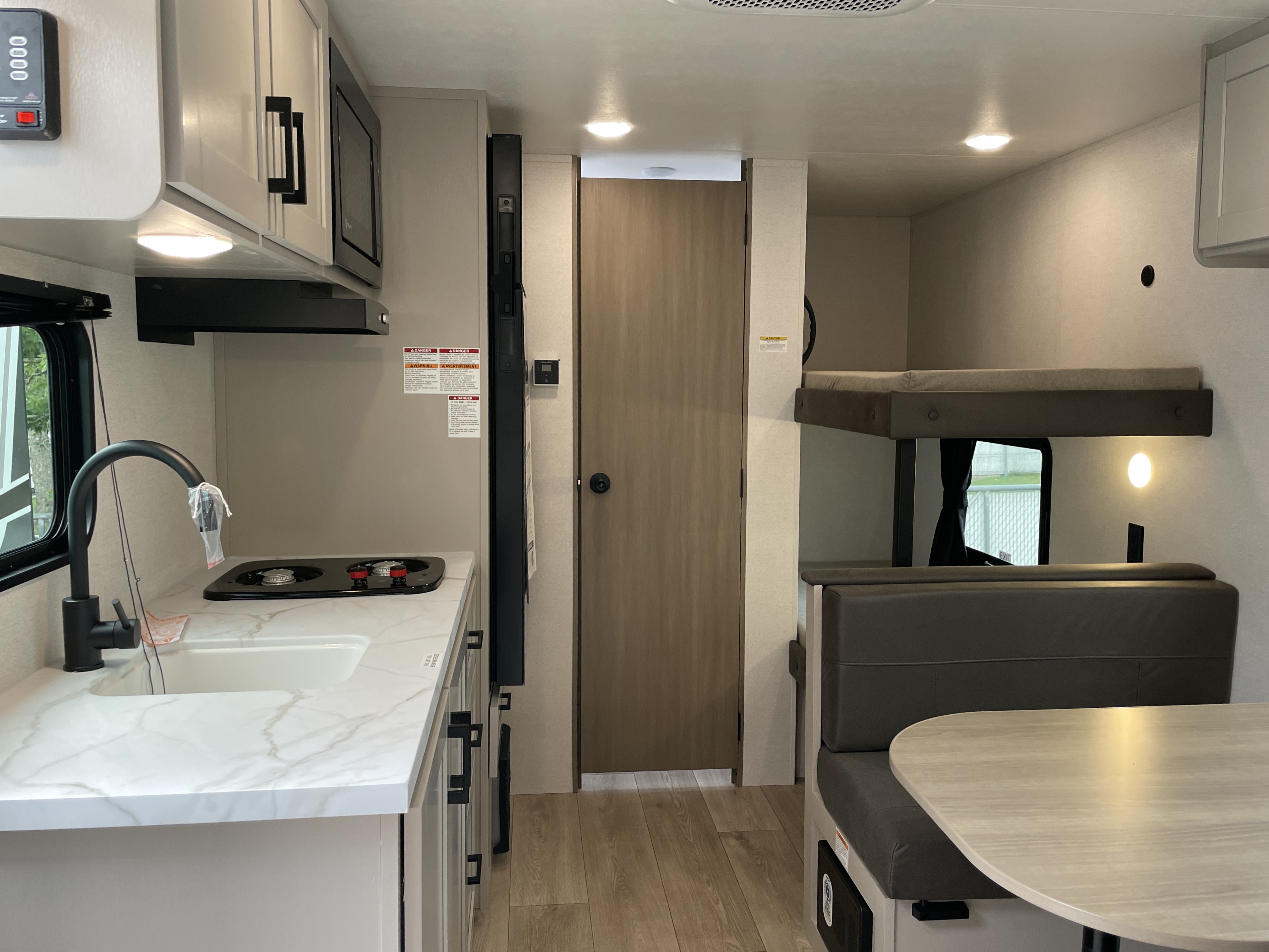 2027 Jayco Jay Flight 175BH - Image 6