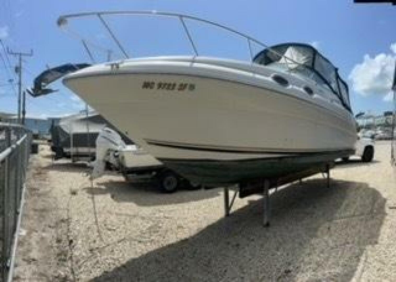 2001 Sea Ray 260 Sundancer - Image 1