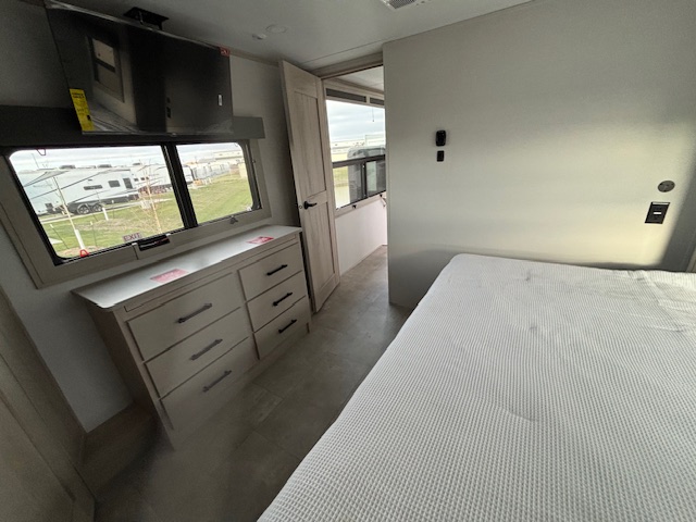 2026 Grand Design Solitude 376RD - Image 35