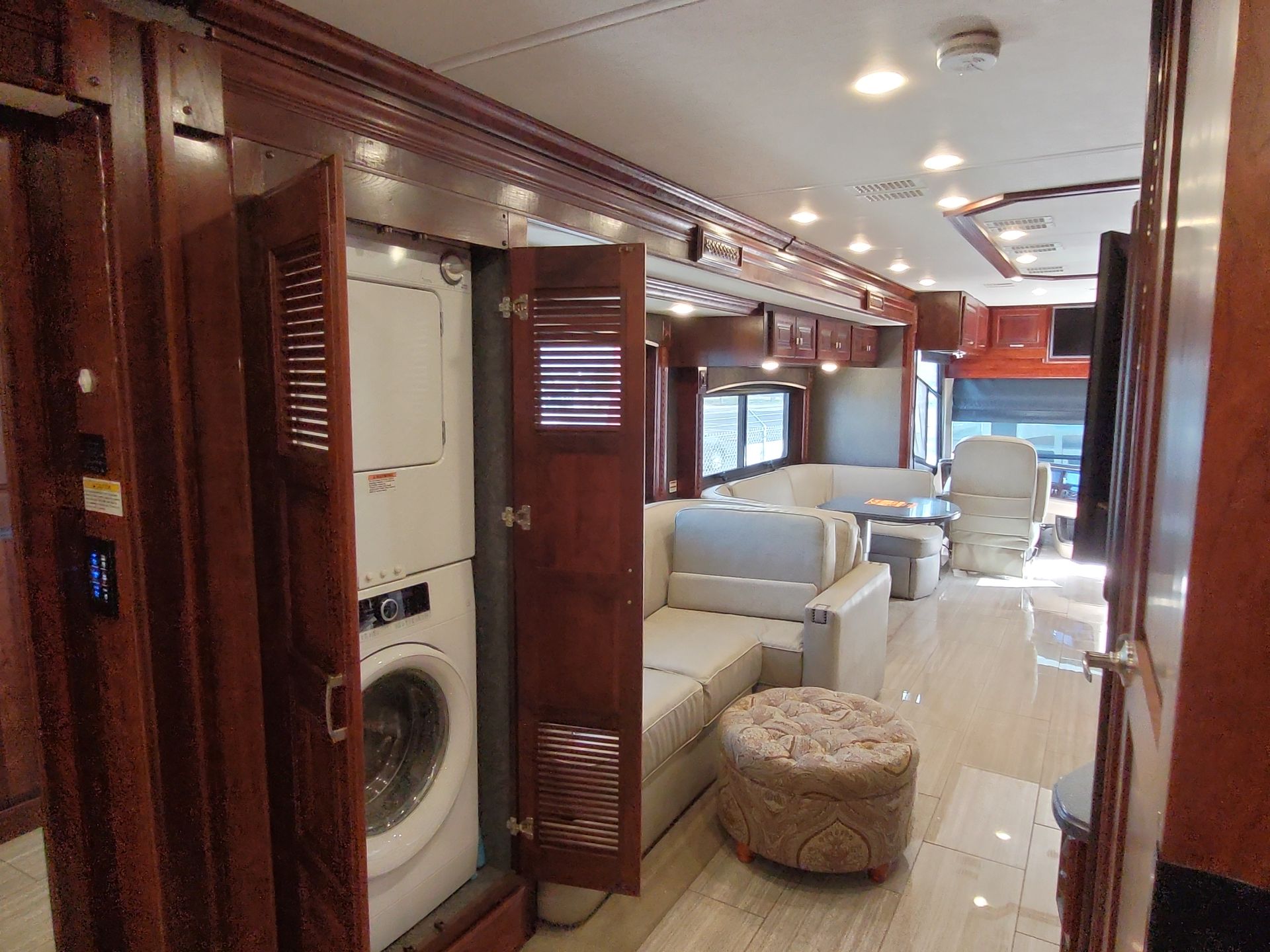 2017 Holiday Rambler Endeavor XE 38K - Image 31