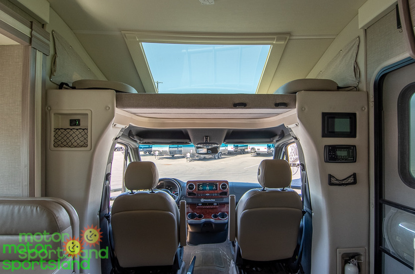 2021 Thor Motor Coach Delano - Image 43