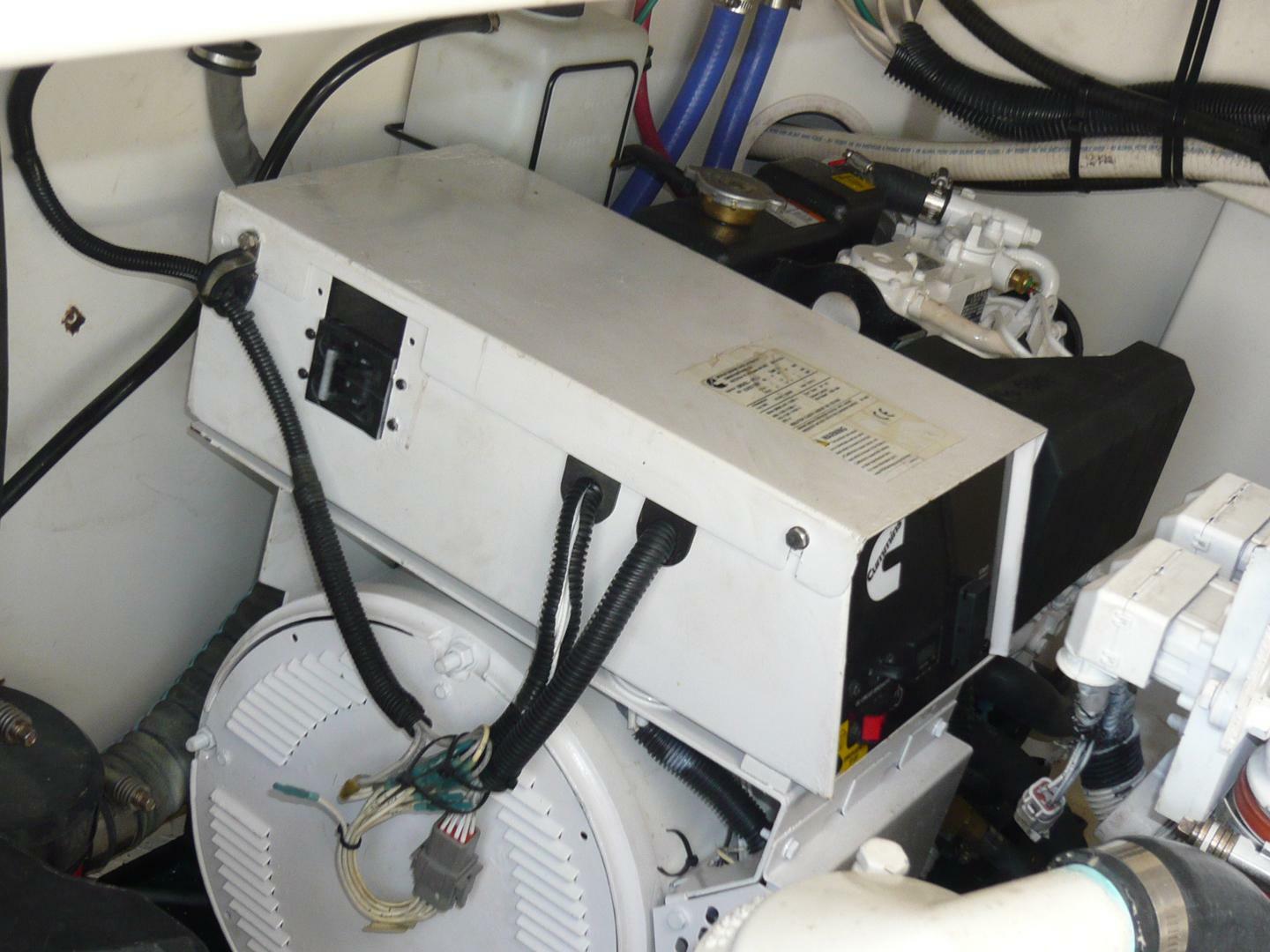 2004 Rampage 38 Express - Image 22