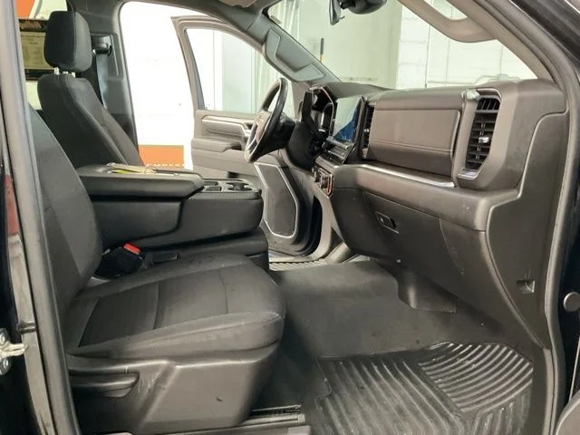 2025 Chevrolet Silverado 2500HD 4WD Crew Cab 159" LT - Image 26