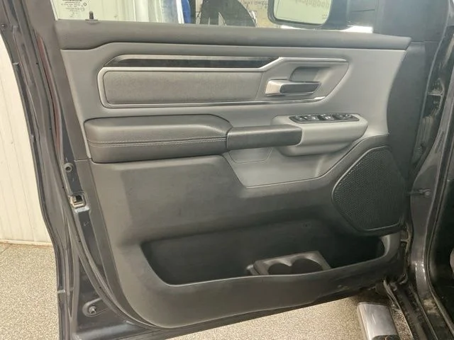 2019 Ram Ram 1500 Pickup Crew Cab Bighorn/Lone Star 4WD - Image 11