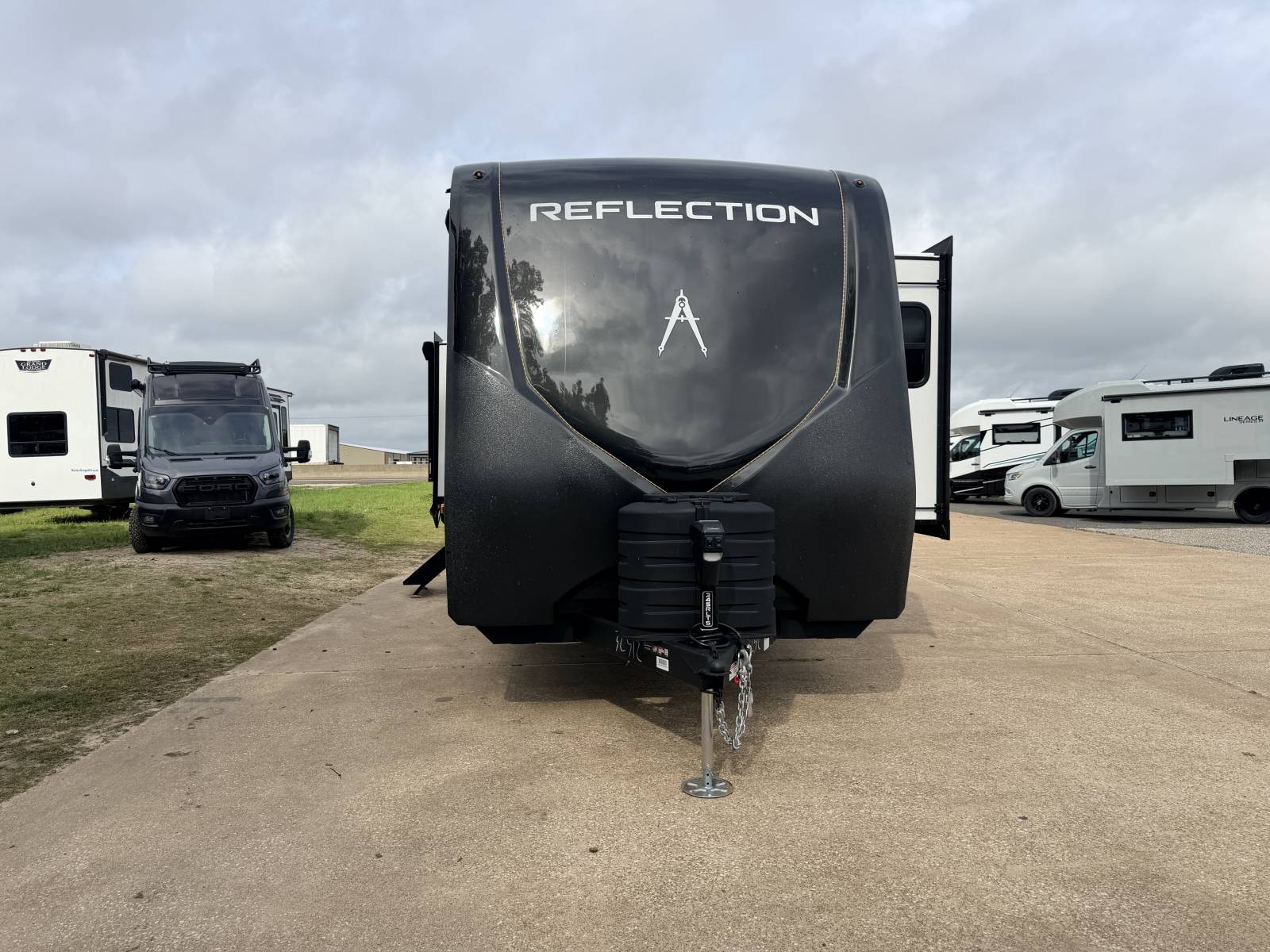 2026 Grand Design Reflection Travel Trailer 345RLTS - Image 2