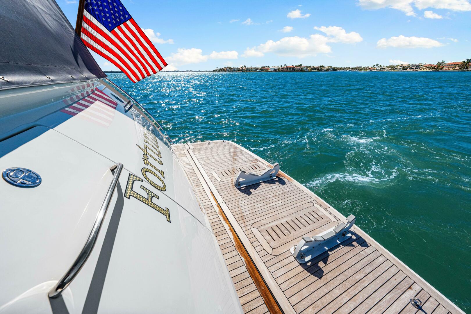 2014 Princess Y72 - Image 75
