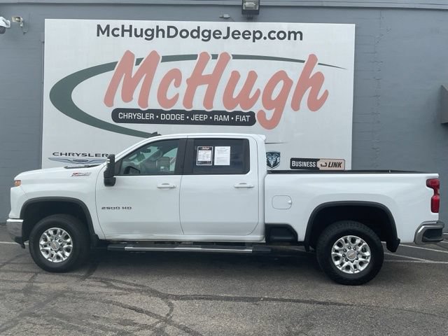 2024 Chevrolet Silverado 2500HD LT - Image 13