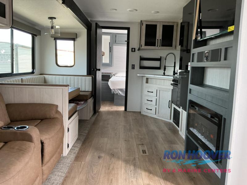 2026 PALOMINO 31QBBH - Image 4