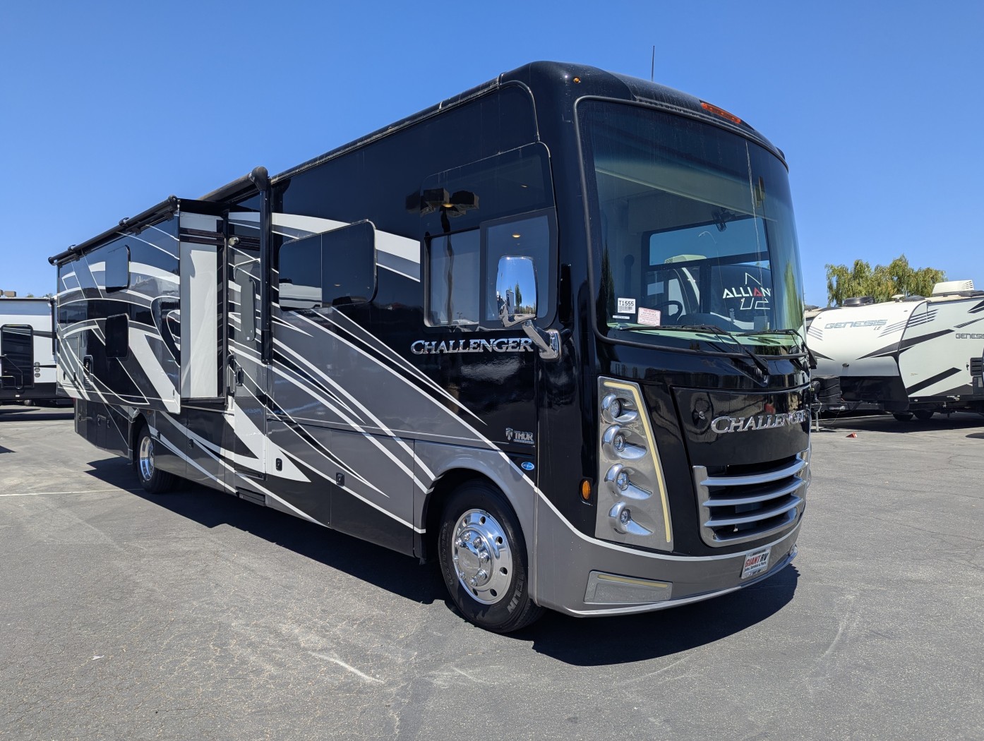 2023 Thor Motor Coach Challenger 37DS - Image 1