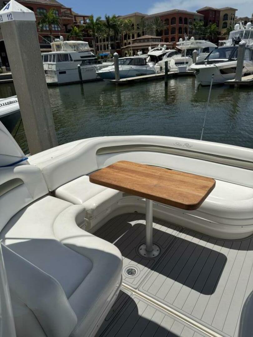 2007 Sea Ray 340 - Image 5