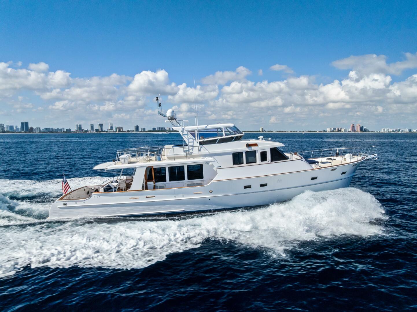2005 Grand Banks 72 Aleutian RP - Image 31
