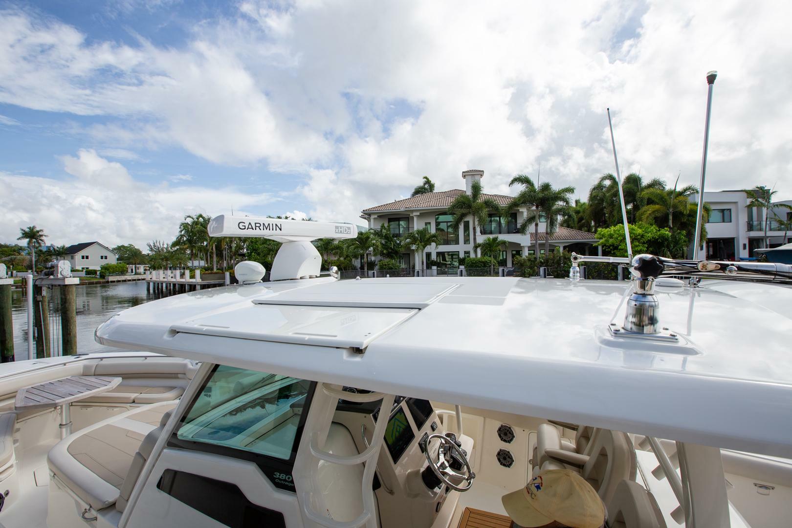 2023 Boston Whaler 380 Outrage - Image 21