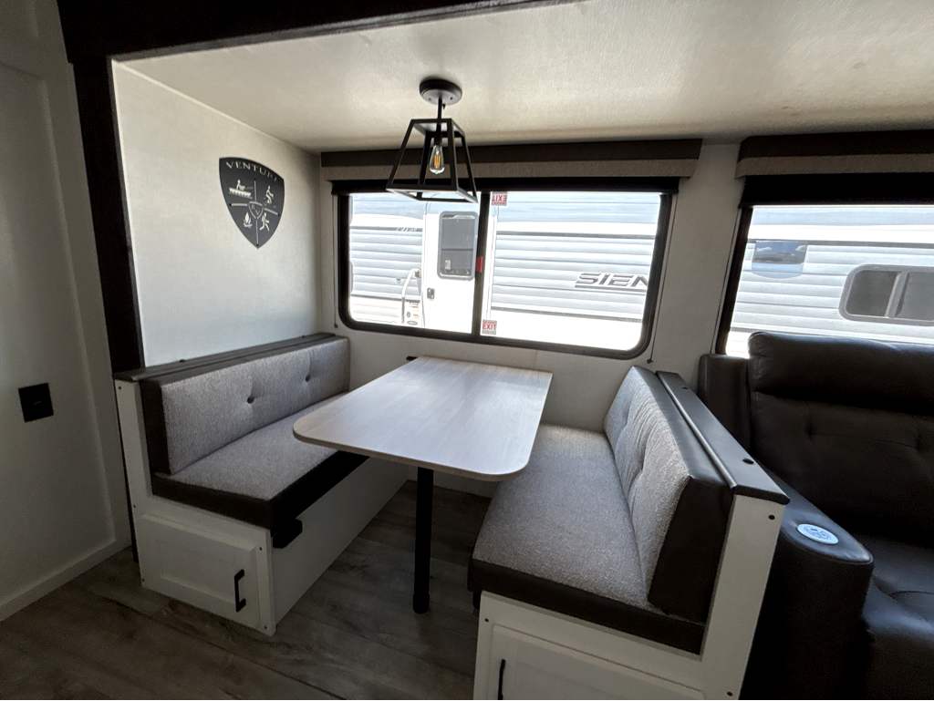 2026 VENTURE RV SIENNA 251VRB - Image 8