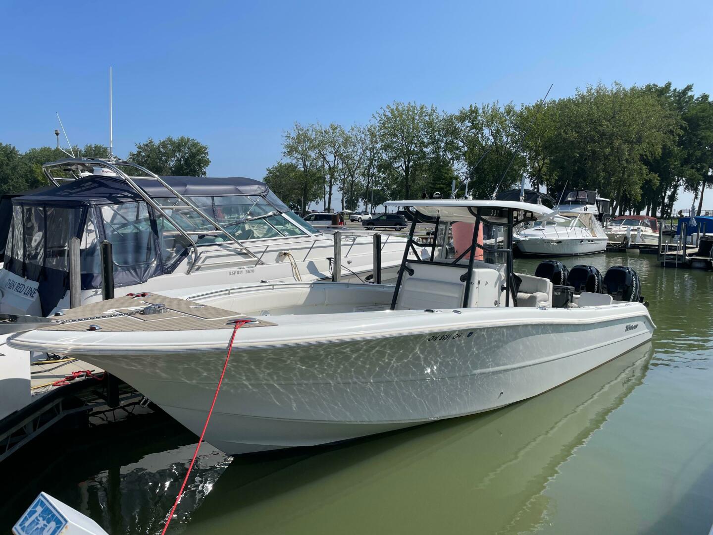2009 Triton 351 Center Console - Image 7