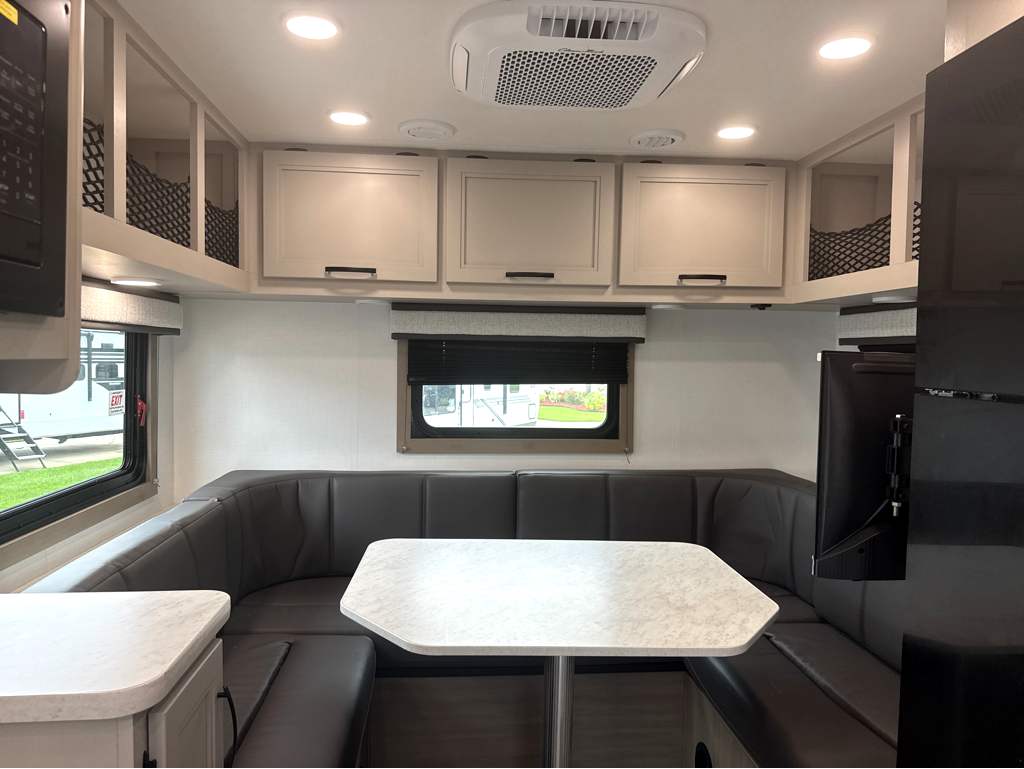 2027 JAYCO REDHAWK SE 20LF - Image 13
