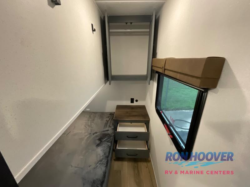 2026 PALOMINO 337BH - Image 29