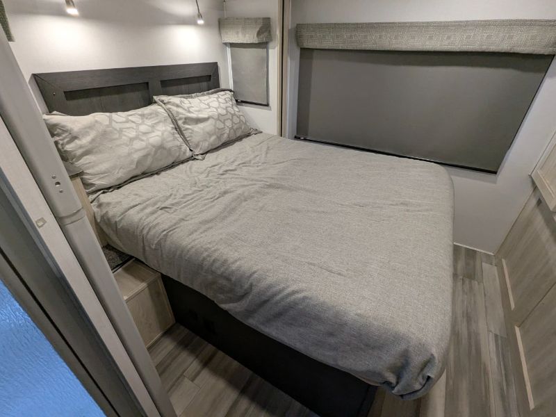 2024 Forest River Sunseeker 3010DS - Image 18