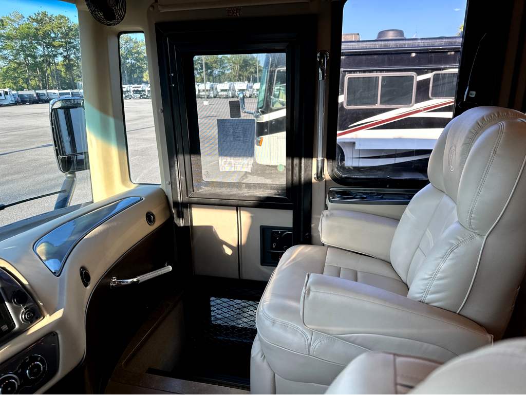 2018 TIFFIN ALLEGRO RED 37BA - Image 28