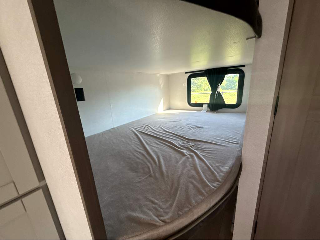 2027 Jayco Jay Flight SLX 261BHS - Image 18