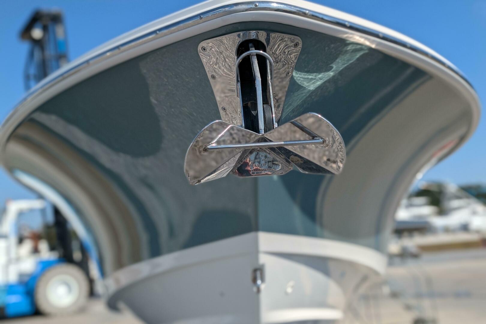 2024 Boston Whaler 350 Realm - Image 22