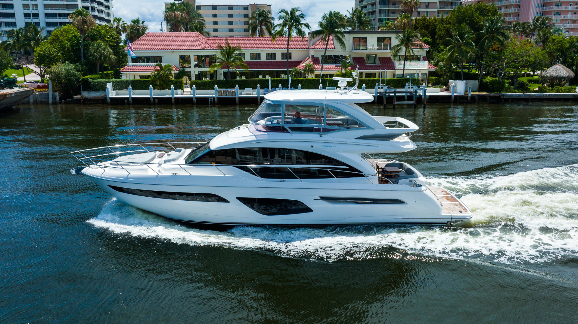 2018 Princess F62 - Image 12
