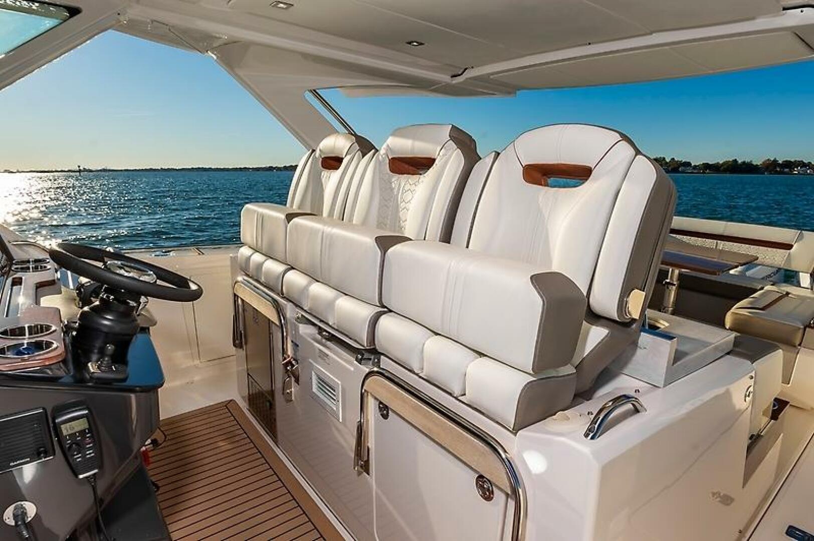 2023 TIARA YACHTS TIARA YACHTS 38 LS Base - Image 11