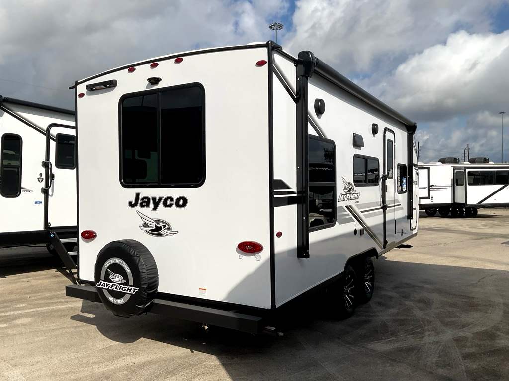 2026 JAYCO Jay Flight SLX 210QB - Image 24