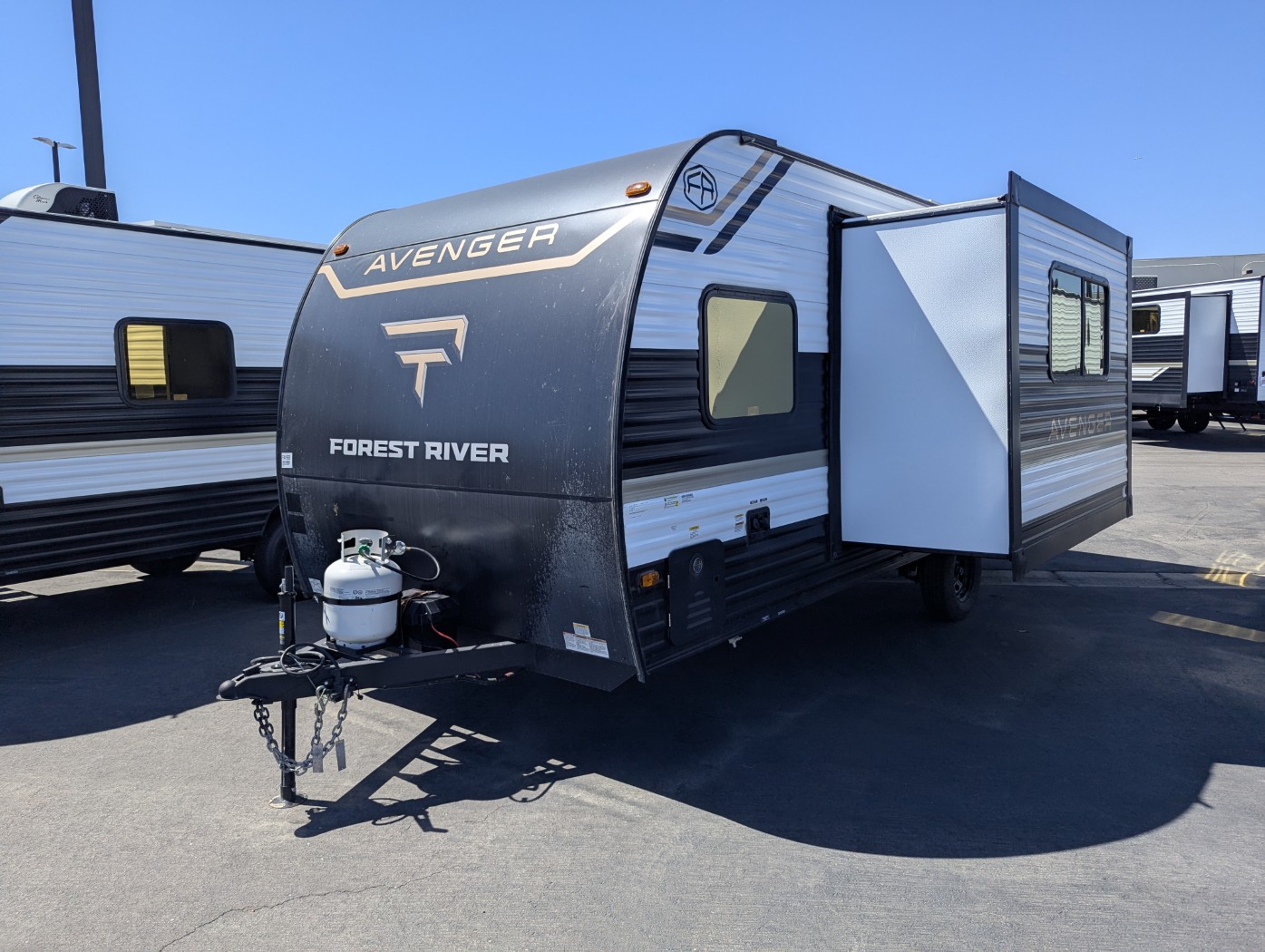 2027 Forest River Avenger LT 18DBS - Image 3