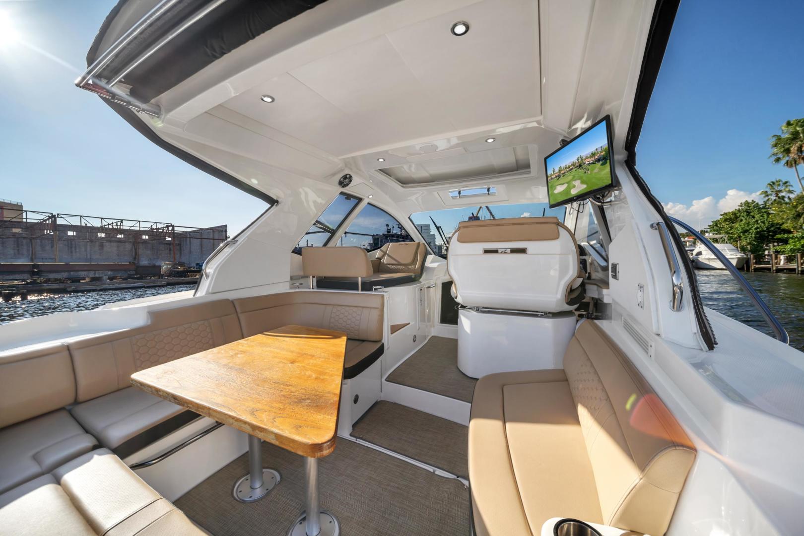 2019 Sea Ray Sundancer Coupe - Image 15