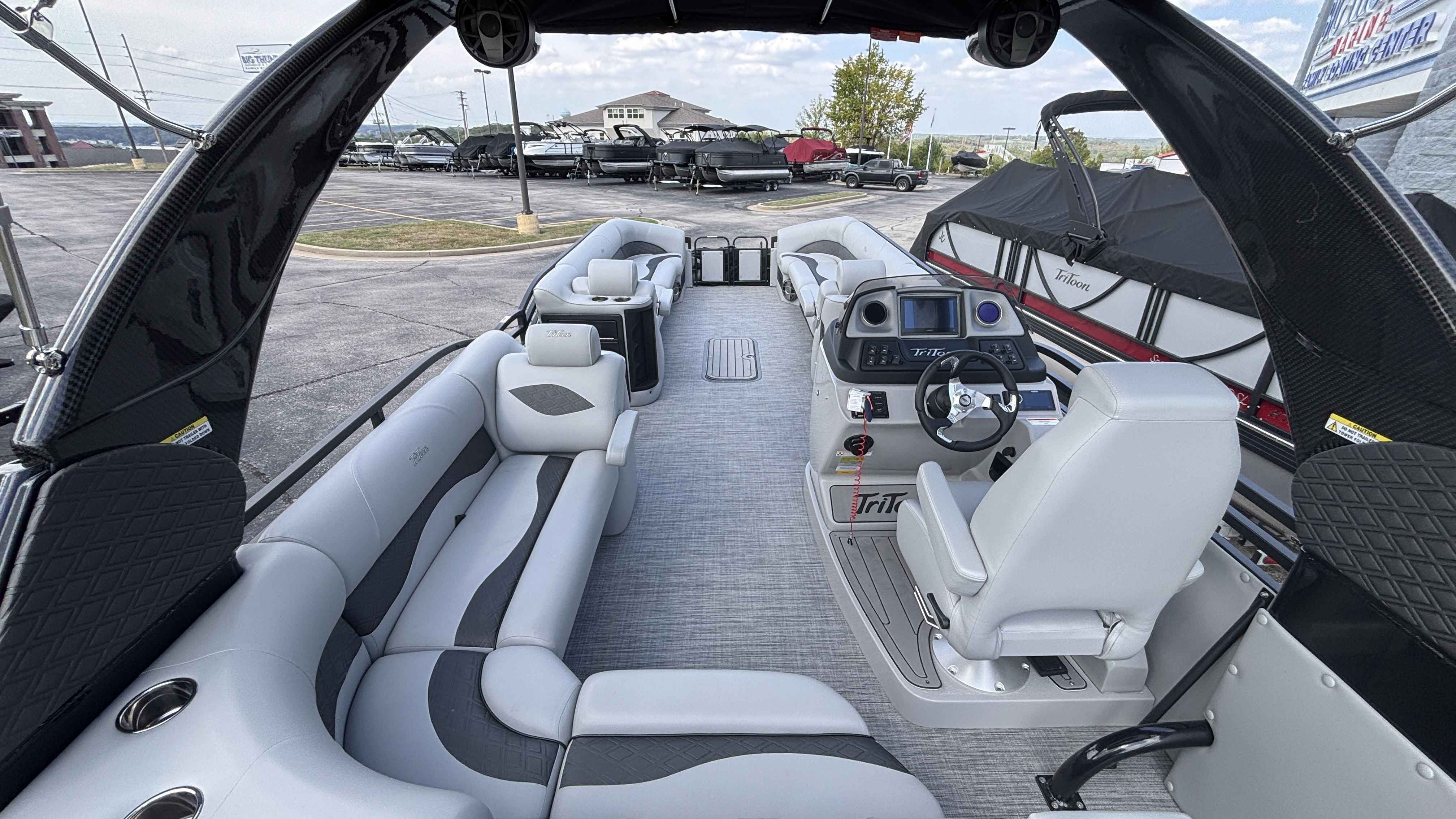 2026 JC Tritoon NepToon 27TT Sport - Image 30