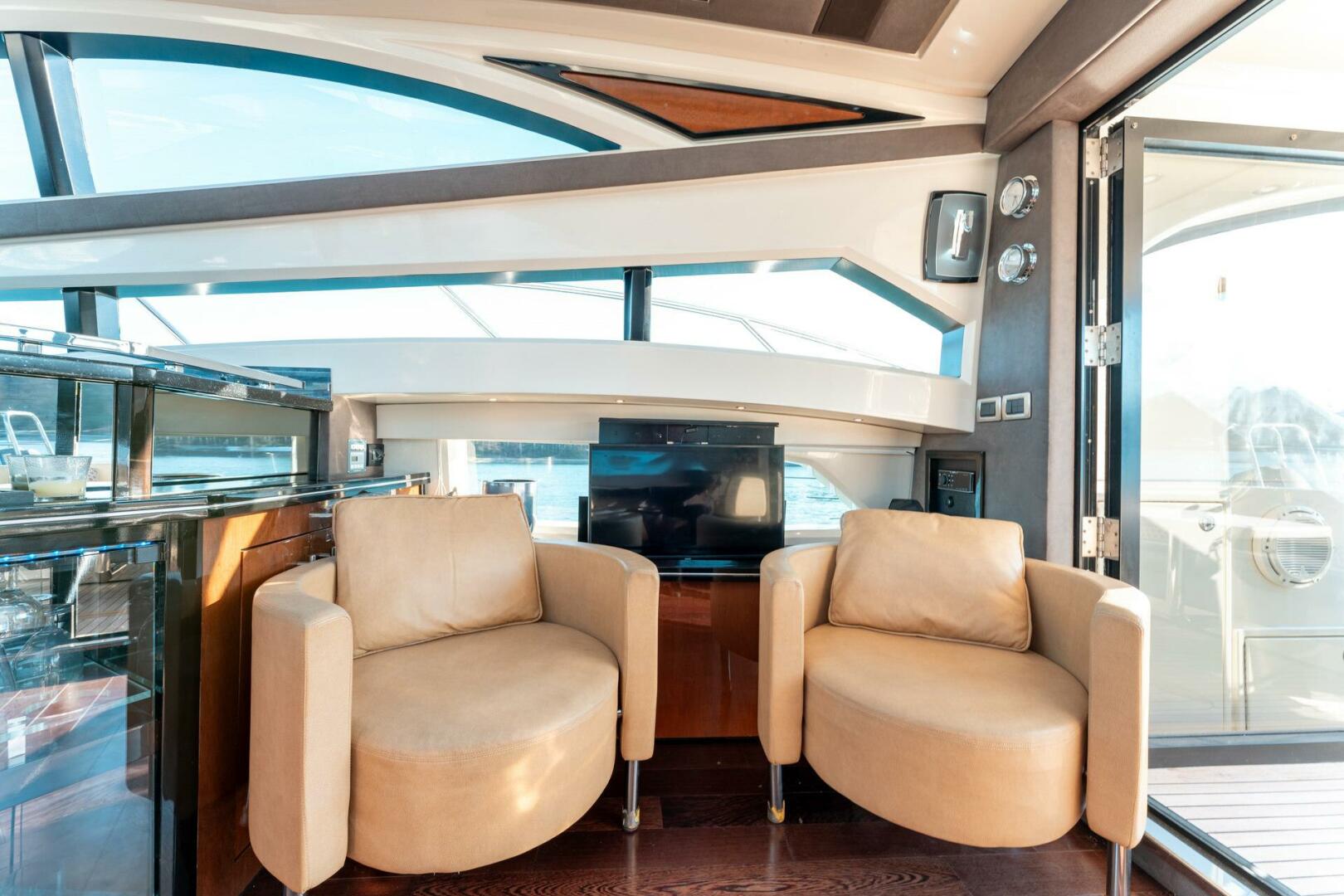 2009 Marquis - Image 35