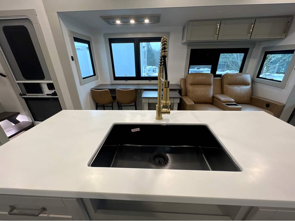 2026 Brinkley RV Model Z 3100 - Image 12