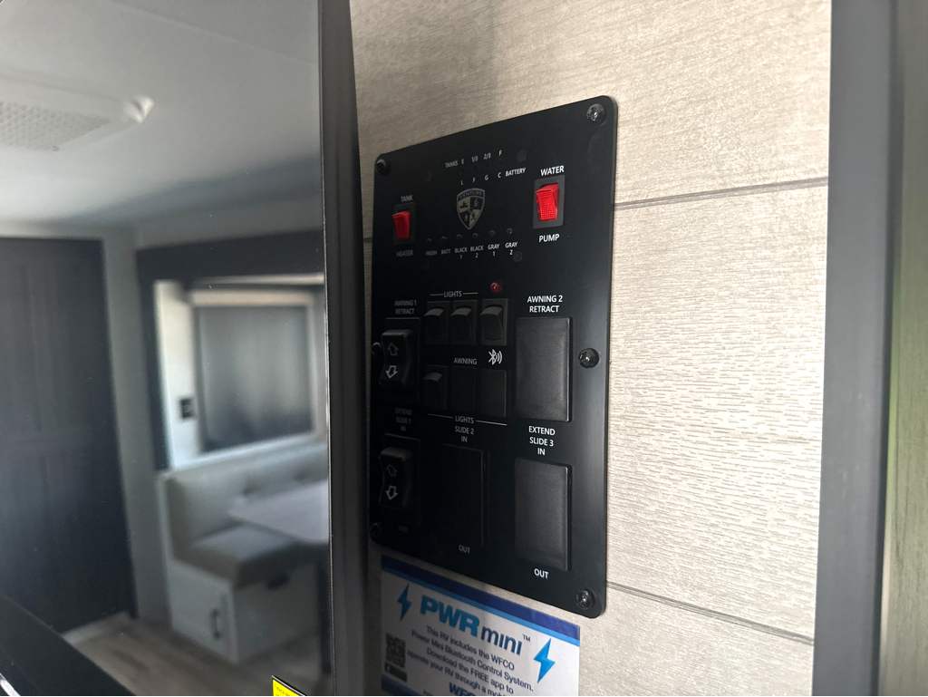 2027 VENTURE RV STRATUS 281VBH - Image 27